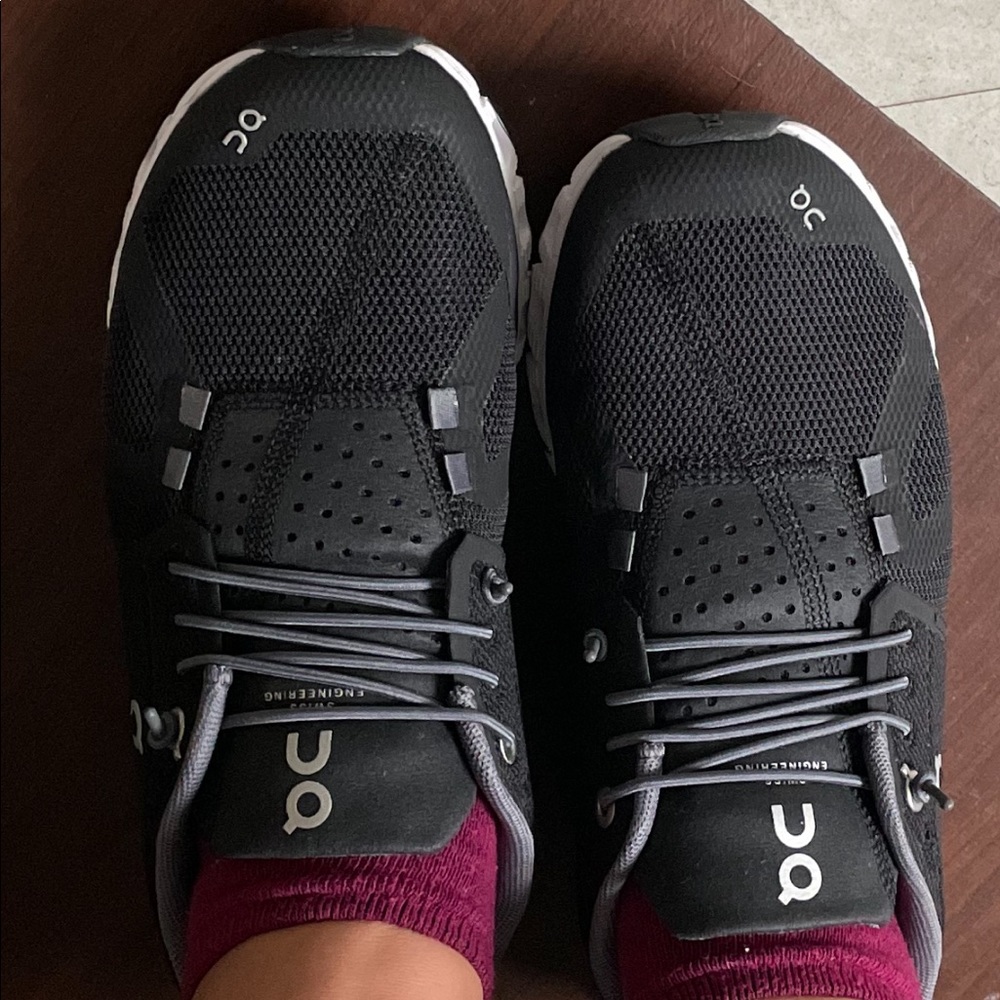 On sneakers…. Like brand new.